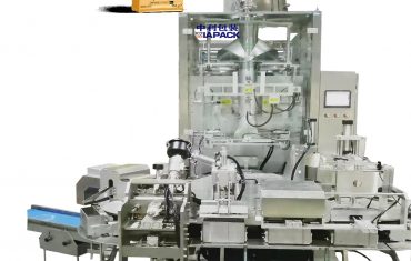 Aŭtomata triangula modelo sako malplena pakmaŝino por kafa pulvoro