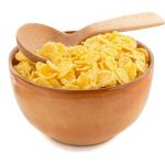 Aŭtomataj kreaj flokoj pesas plenigantan sakon formantan pakmaŝinon